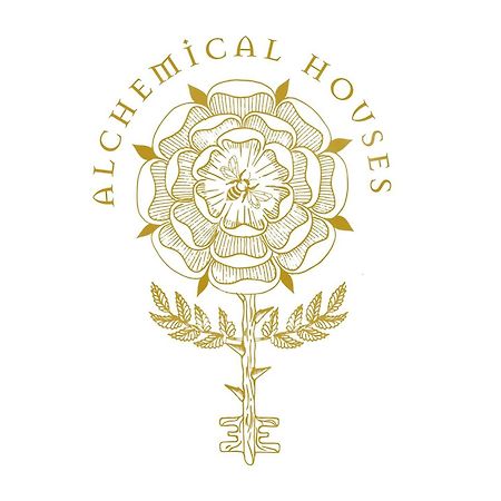 House Of Magic - Due Torri Lägenhet Bologna Exteriör bild